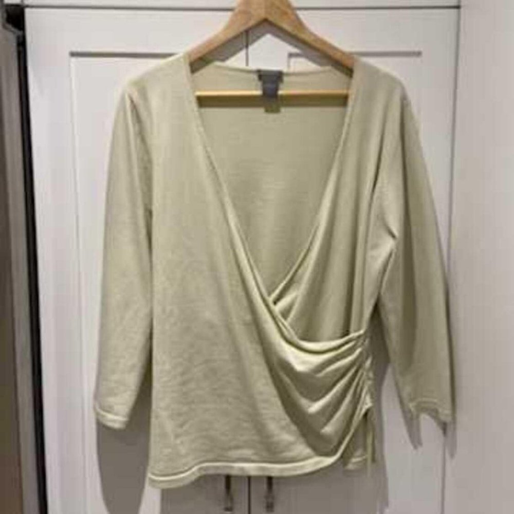 ANN TAYLOR SWEATER BLOUSE IN GREAT CONDITION, SIZE XXL!